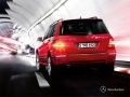 Mäng Luksuslik Keskmise Suurusega SUV Pusle Internetis
