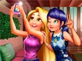 Mäng Pariisi Instagrami selfi Internetis